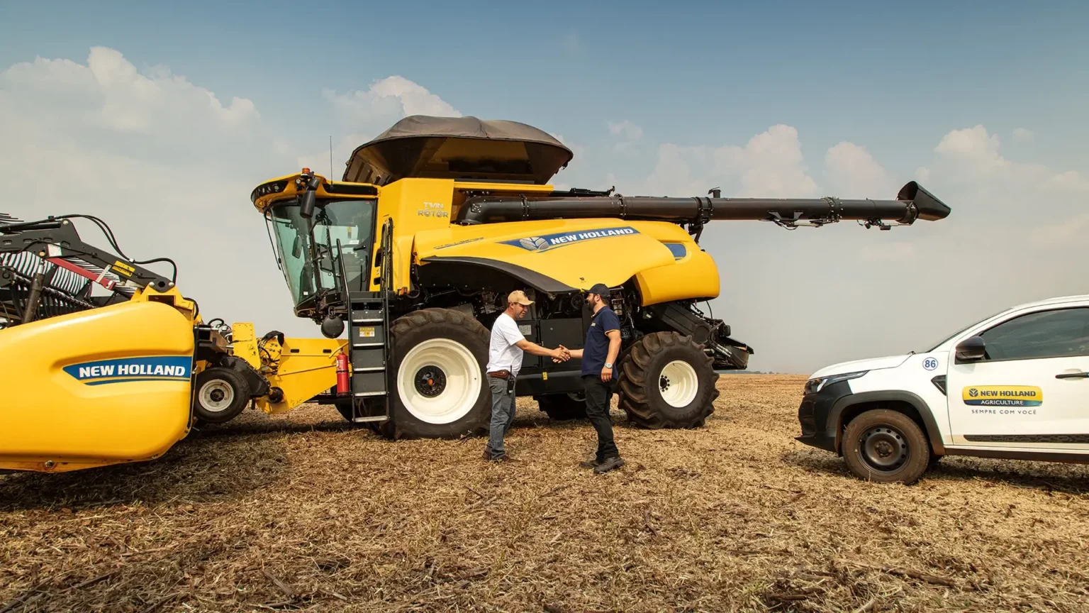 colheitadeiras-new-holland-modelo-cr-humanizado